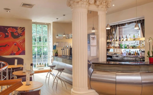 Hyde & Seek, London Hyde Park, a Tribute Portfolio Hotel