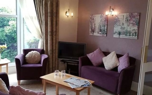 Abbeydale Hotel
