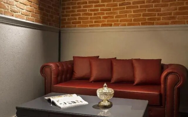 Guner Business Hotel