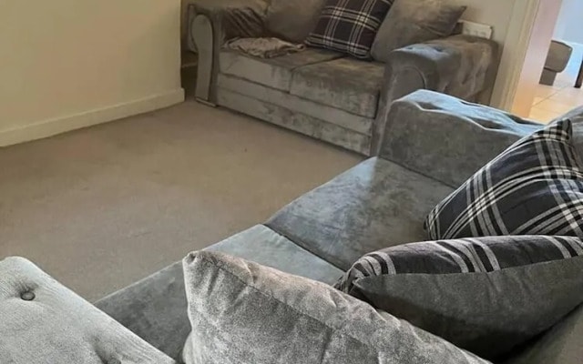 Lovely 2-bed House in Liverpool
