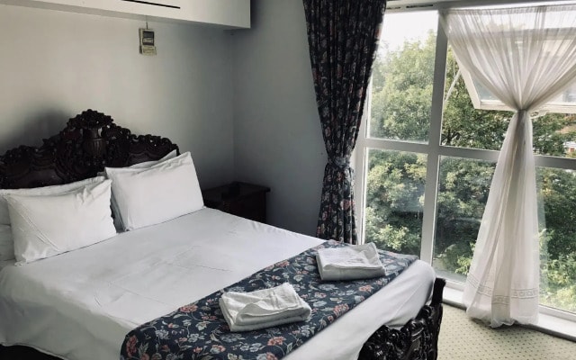 My Place Hotel
