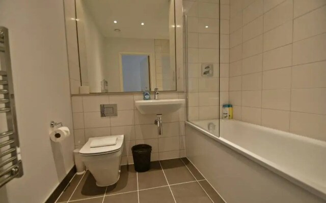 Modern 2 Bedroom Apartment in Green Gate