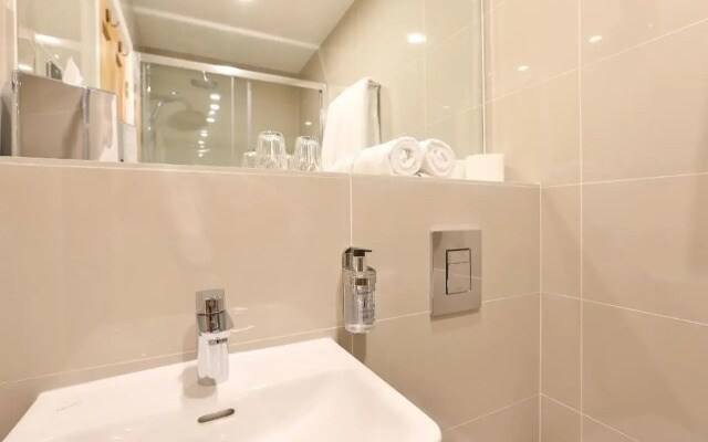 Hyde Park Apartments 4 Queensborough Terrace