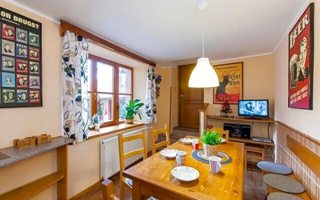 Hostel Postel
