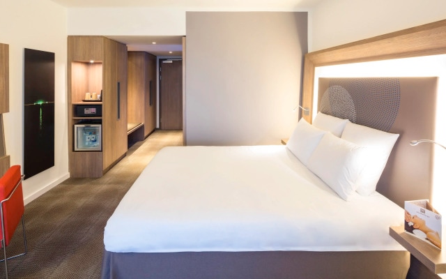 Novotel Paris 17