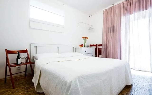 Guesthouse Slavia - apartmany s vinnym sklipkem