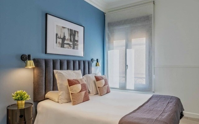 Mit House Madville En Madrid