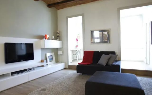 BarcelonaForRent Urban Central Suites
