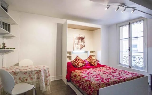 Notre Dame Apartments
