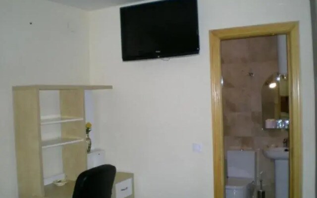 Hostal Moncloa