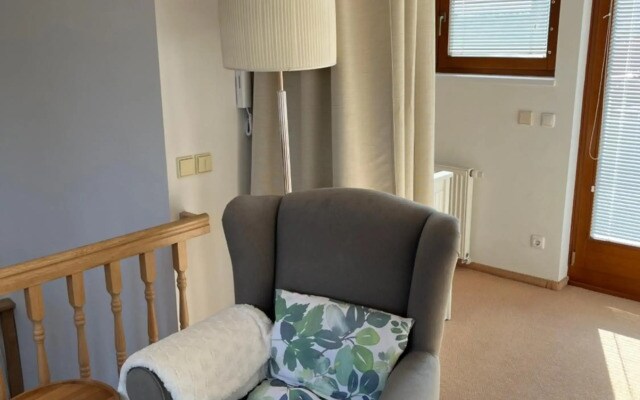 Residence Top Floor Apartment