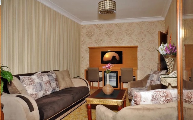 Ritamone Hotel