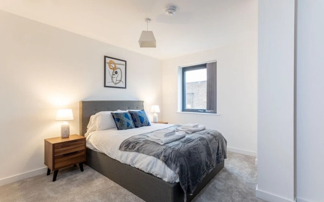 Modern & Stylish 2 Bed York Apartment