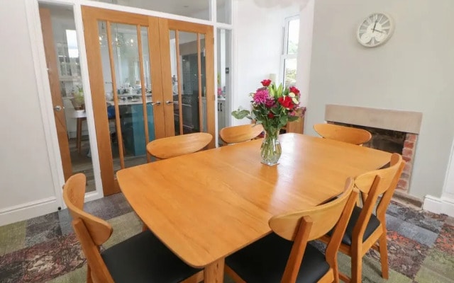1 Barley Cottages