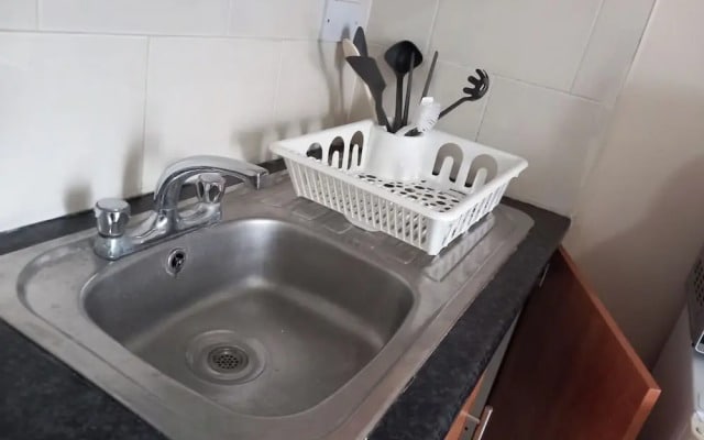 Lovely 1- Double Bed Studio in London