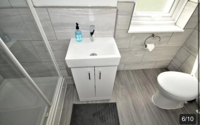 Charming 1-bed Studio in London