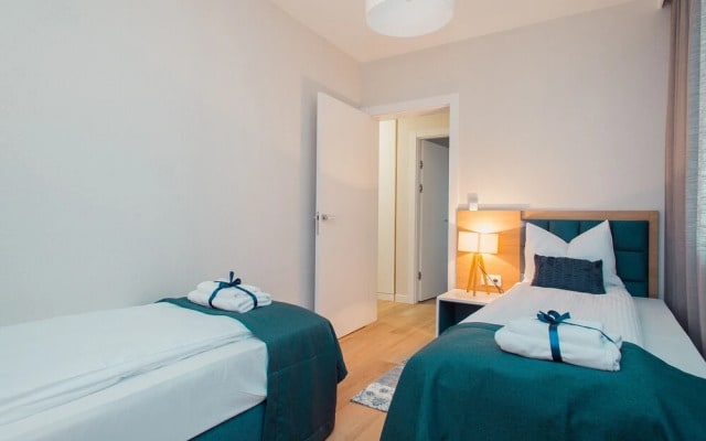 ShortStayPoland Aparthotel