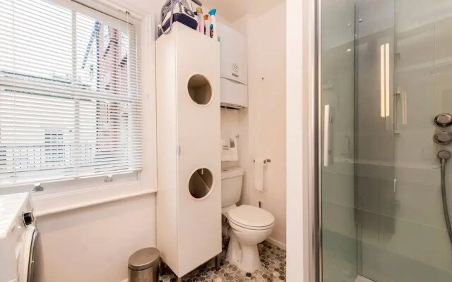 Excellent 4 Bed Apartment For Your Perfect Stay!