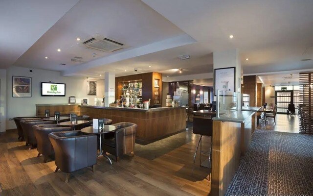 Holiday Inn Manchester-Central Park by IHG