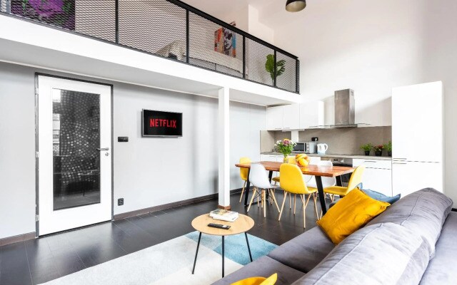 Stylish duplex Apartment in city center