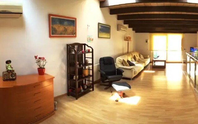 Gallarzas House