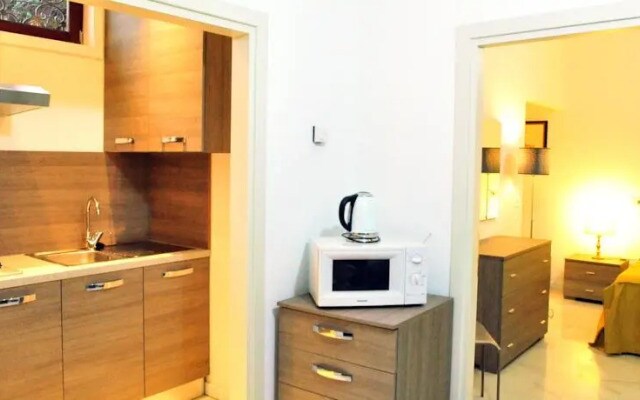 New Venice Apartments