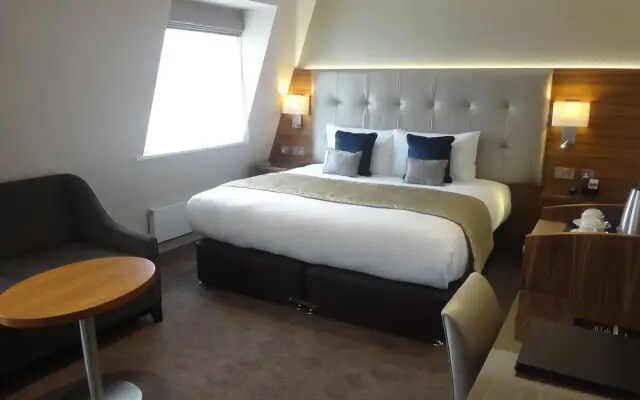 Norfolk Towers Paddington Hotel