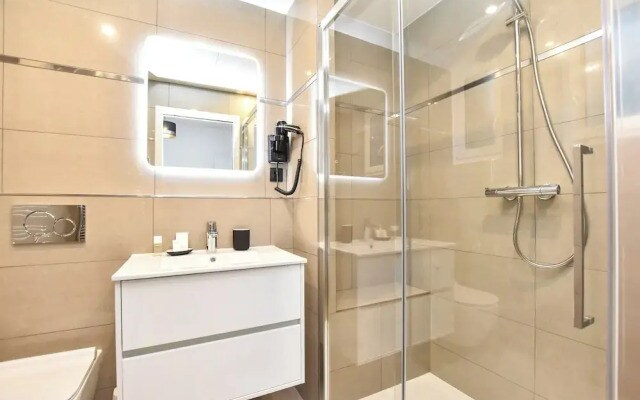 Authentic Apartment - 2br/8p - Palais Garnier
