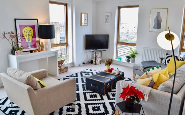 Iconic 2 Bedroom Flat In Broadway Market