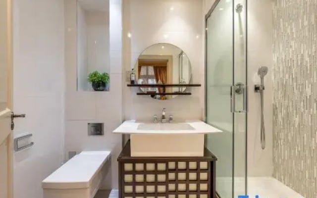 Royal Mayfair Villa