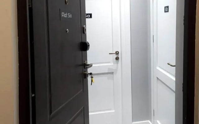 Warsaw Concierge Flat6 Hoza