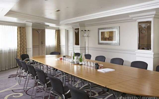 Thistle Euston Hotel