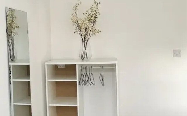 Cosy One Bedroom London Apartment