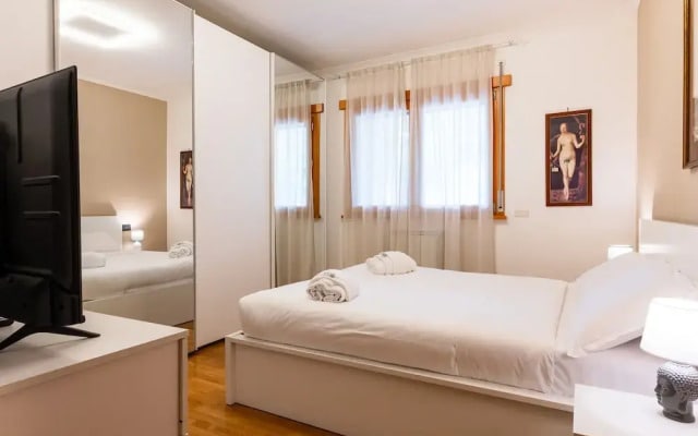 Bonum Vitae in Rome With 1 Bedrooms and 1 Bathrooms