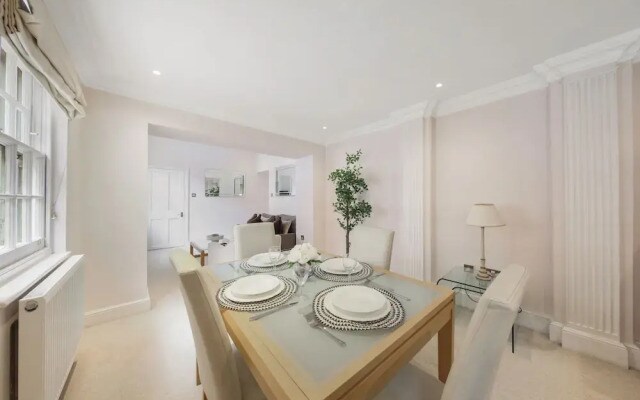 Hertford Flat 5