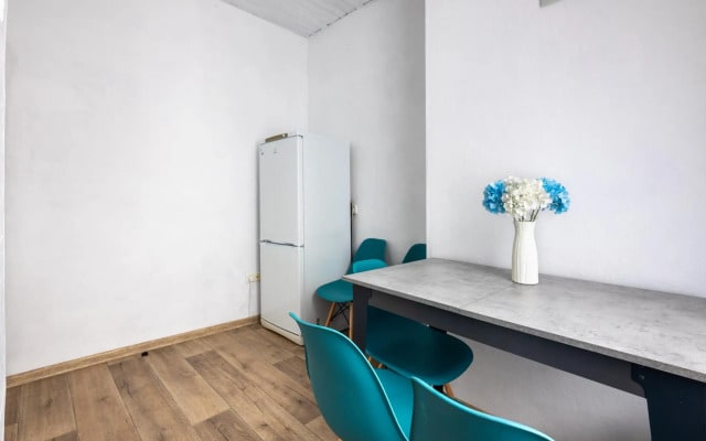 ApartLux (АпартЛюкс) на Анатолия Живова