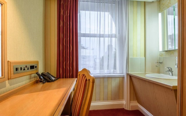 Montana Hotel London