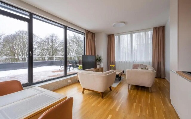 1-bedroom penthouse with underground parking