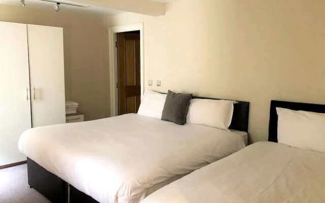 1 Water Street Hotel