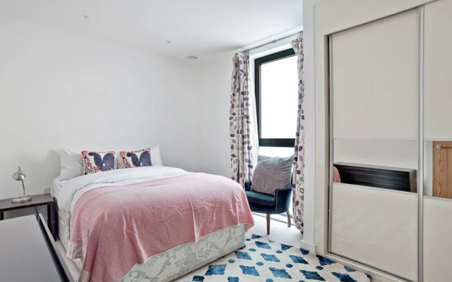 2 Bedroom Maida Vale Apartment With Patio