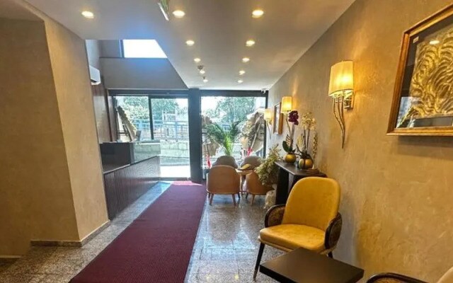 The Best Hotel