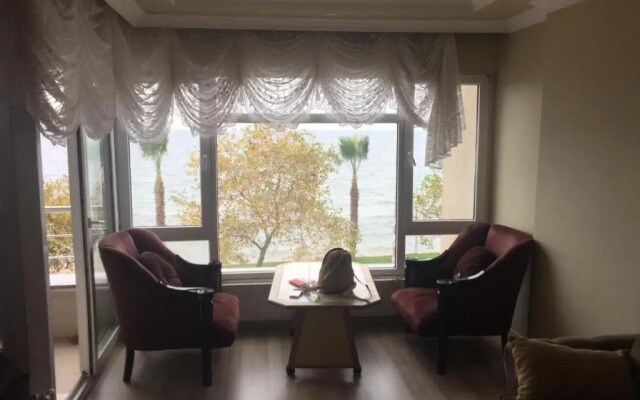 Aydın 3 Apartment