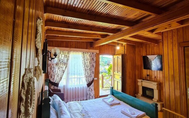 İpek Koza Motel