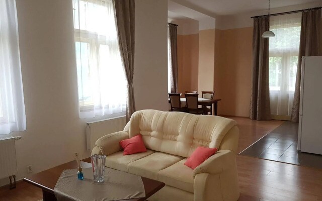 Villa Sofia Apartments