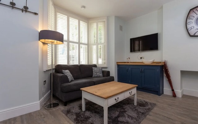 2 Bed Flat in Central London
