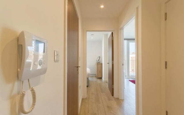 NEW Bright 1BD Flat in the Heart Tooting Broadway