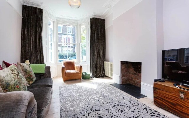 Veeve - Highgate Retreat