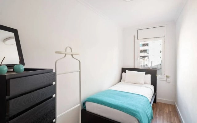 Brand new Elegant 3 Bedroom Apartment