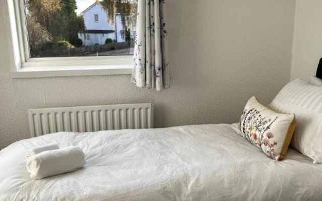 Serene Melford House in Nottingham