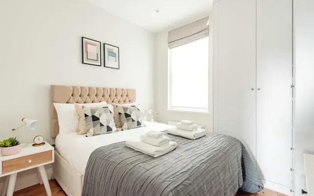 Lillie Road Residence I